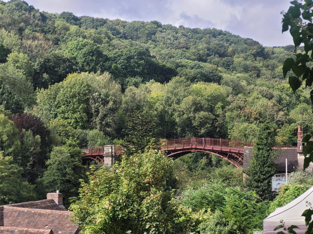 The Old Pumping Station, Broseley, Ironbridge Gorge Villa ภายนอก รูปภาพ