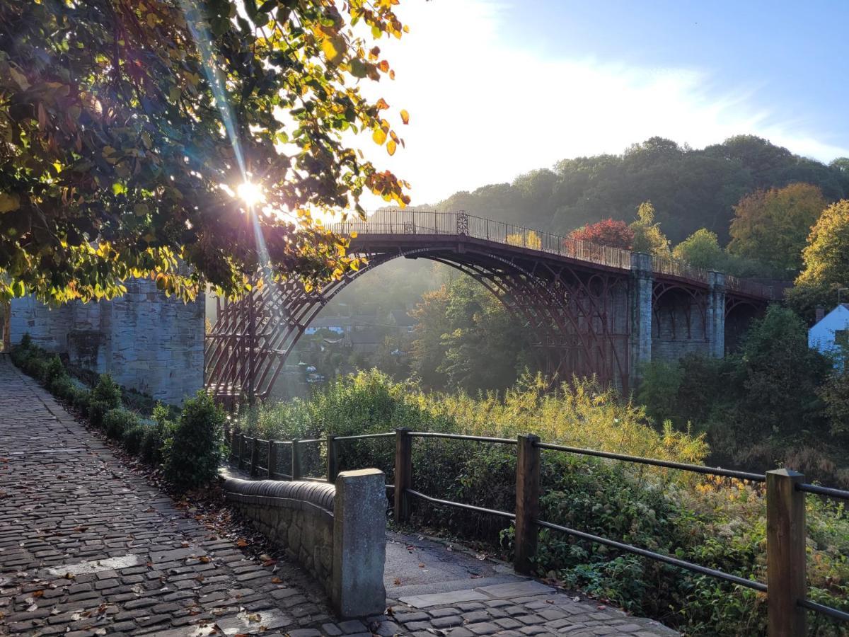 The Old Pumping Station, Broseley, Ironbridge Gorge Villa ภายนอก รูปภาพ